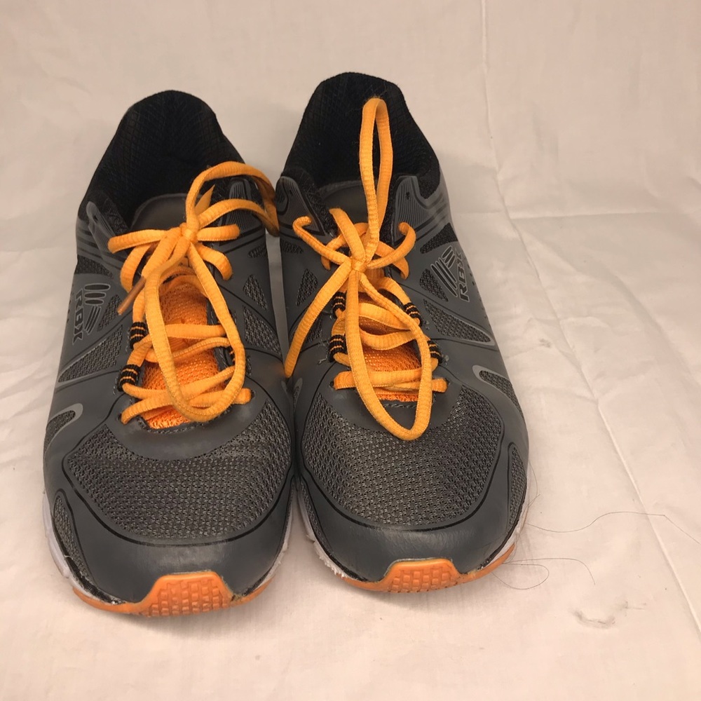 Men’s sneakers